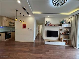 Gia đình bán căn 2 ngủ tại five star kim giang tòa g5, full đồ, 83m2 ban công đông bắc, sổ đỏ.