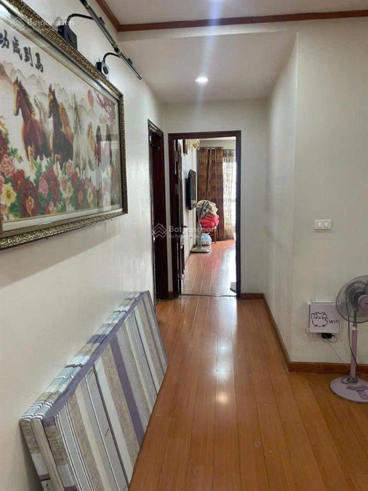 Chính chủ bán căn hộ tại n05 tòa 25t1, 159m2, 3 ngủ, full đồ, ban công tây bắc, sổ đỏ.