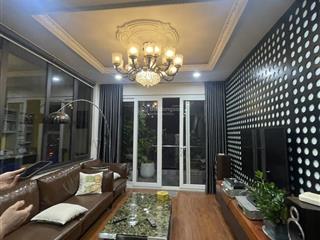 Chính chủ bán căn 139m2 3 ngủ tại eurowindow multi complex, ban công đông nam, full đồ , sổ đỏ.