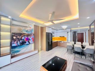 Gia đình bán căn hộ 3 ngủ 93m2, tại thống nhất complex tòa b, ban công đông bắc , full đồ, sổ đỏ