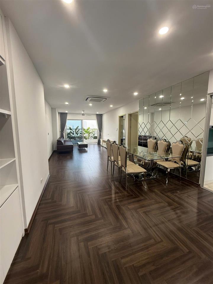 Chính chủ bán căn 3 ngủ tại tòa a2 ecolife capitol , 110m2 full nội thất , ban công tây nam, sổ đỏ