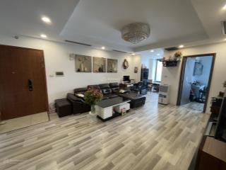 Gia đình bán căn 2 ngủ tại pcc1 triều khúc tòa ct2, 76m2, ban công tây bắc, full đồ, sổ đỏ