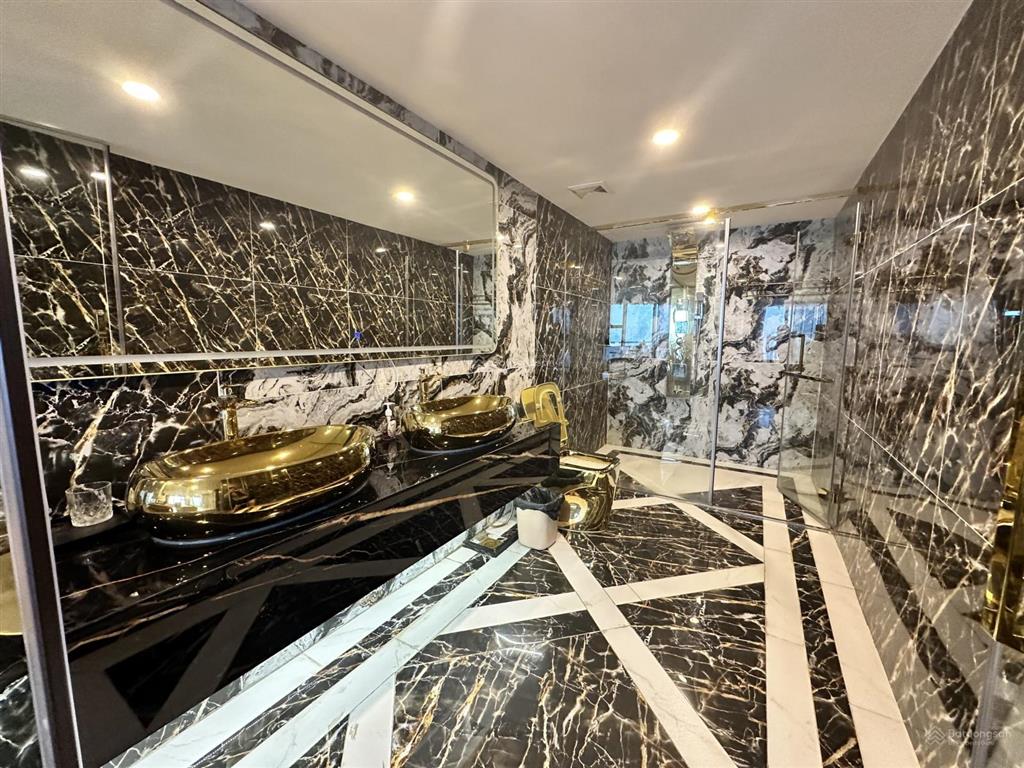 Chính chủ bán căn penthouse 414m2 tại mulberry lane tòa c, 5 ngủ, nhà thô, ban công đông bắc, sổ đỏ