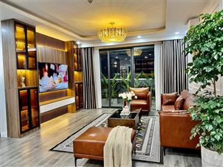 Gia đình bán căn 3 ngủ, 128m2 tại chelsea park, tòa bắc, nội thất cơ bản, ban công đông nam, sổ đỏ