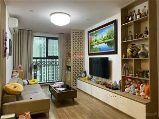 Chính chủ bán căn 2 ngủ, 82m2 tại the golden palm tòa a, ban công đông nam, nội thất cơ bản, sổ đỏ