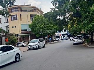 Vị trí siêu đẹp đối diện công viên mặt tiền cao đức lân an phú quận 2, dt 12x20m ( 240m2) 59 tỷ