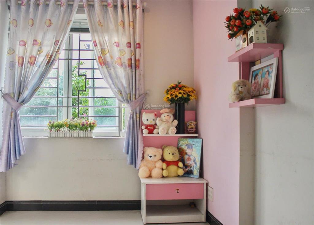 Bán nhà ngay góc mặt tiền cao đức lân  bùi tá hán an phú quận 2 hầm trệt 3 lầu dt4x20m. 23 tỷ