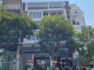 Giảm 10 tỷ  tòa building mặt tiền lương định của, quận 2, 10x20m  hầm 4 tầng giá chỉ 95 tỷ tl