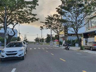 Cần bán cặp đất đường 10m5 bùi trang chước, hòa xuân vị trí gần nguyễn ân, giá 11. x tỷ tl