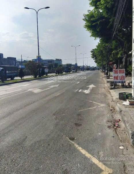 Bán đất mặt tiền đường 30m trường chinh, cẩm lệ, gần lê đại hành, dt 105m2, giá 3 tỷ 1 tl