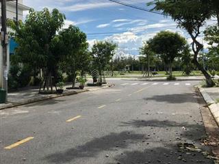 Bán nhà đường hoàng thị ái hòa xuândt 105m2đối diện trường học, công viên