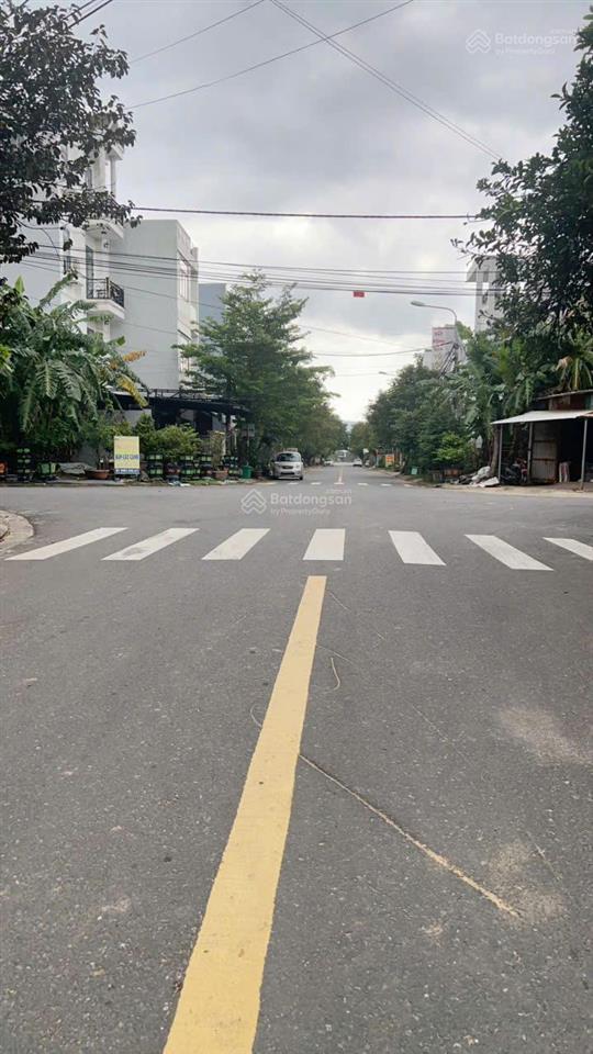 Bán đất mặt tiền đường 7m5 hoà phú 9, hướng đông nam, gần hoàng thị loan, giá 5 tỷ 750 tl