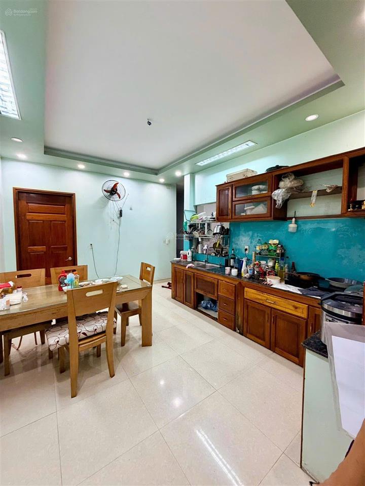 Bán nhà 3 tầng kiên cố đường trần quý khoách  gần biển liên chiểu, đà nẵng