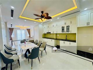Bán nhà thạch bàn, long biên dt 79m2, 7 tầng, mt 4,7m, gara, thang máy, ô tô thông, kinh doanh