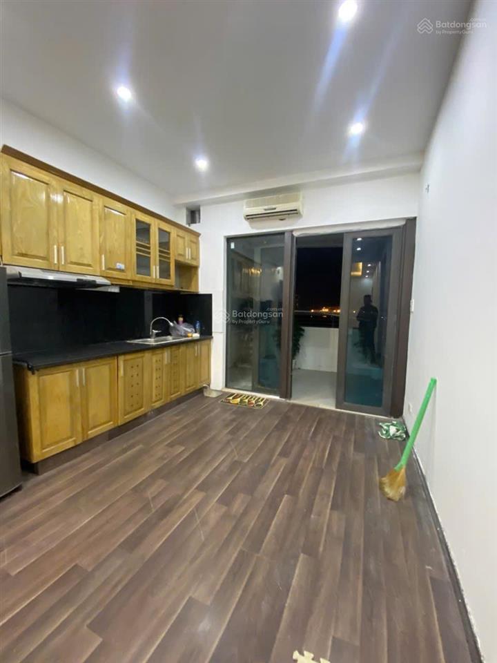 Bán chung cư học viện hậu cần, ngọc thuỵ, long biên. 104m2, 3pn, 2vs, 5.7 tỷ. tầng cao đẹp