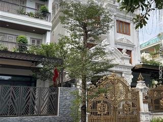 Bán biệt thự việt hưng, 222m2, 3 tầng, 51 tỷ. không gian yên tĩnh, nhiều cây xanh. chủ nhà bề thế.