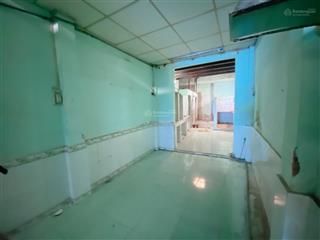 Nhà 2 tầng 82m2 (4x22)  bà hom  chợ phú lâm