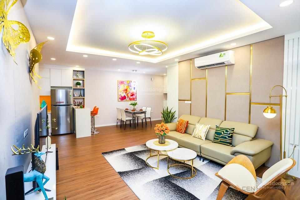 Giá chuẩn cho thuê cc đẹp xuất sắc tại tây hồ residence, 10 triệu/th, căn 2pn view hồ tây