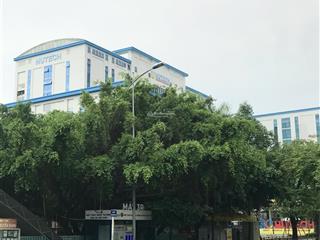 Nhà cấp 4, dt 203m2, thích hợp xây chdv, đường 8m, gần đh hutech, sư phạm kỹ thuật, giá chỉ 70tr/m2