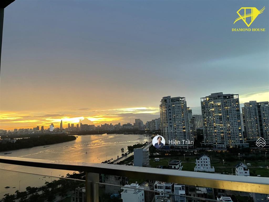 Căn góc 2pn view quận 1  giá siêu tốt 8,8 tỷ (bao hết), full nội thất, gọi tư vấn ngay 0334 237 ***