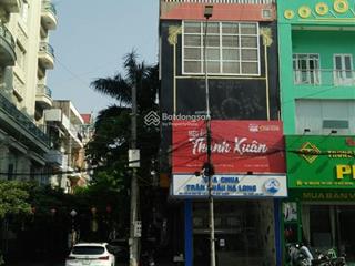 Cho thuê nhà 4 tầng 120m2, 20tr, khu vực phạm văn đồng, thành phố giao lưu