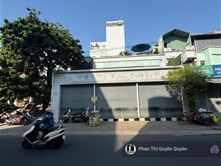 Kẹt tiền bán gấp  mặt tiền trần quang diệu, quận 3  dt 6 x 34m  xd hầm 7 tầng  40 tỷ về 32 tỷ