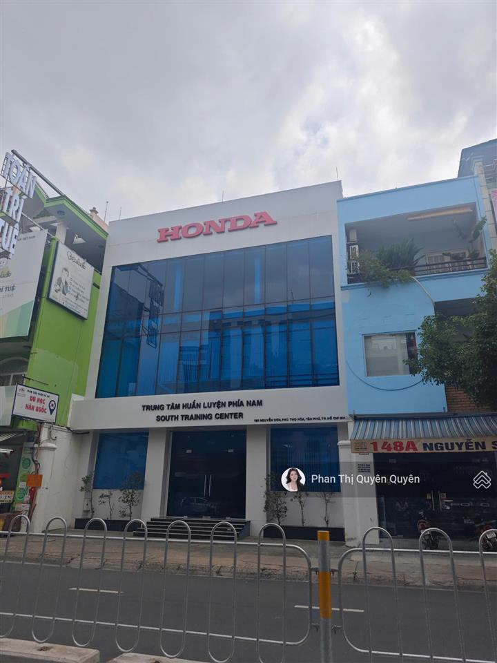 Bán gấp trả nợ! mặt tiền nguyễn thông, quận 3 dt 7x18m 2 tầng hđ 140 triệu 40 tỷ về 35 tỷ