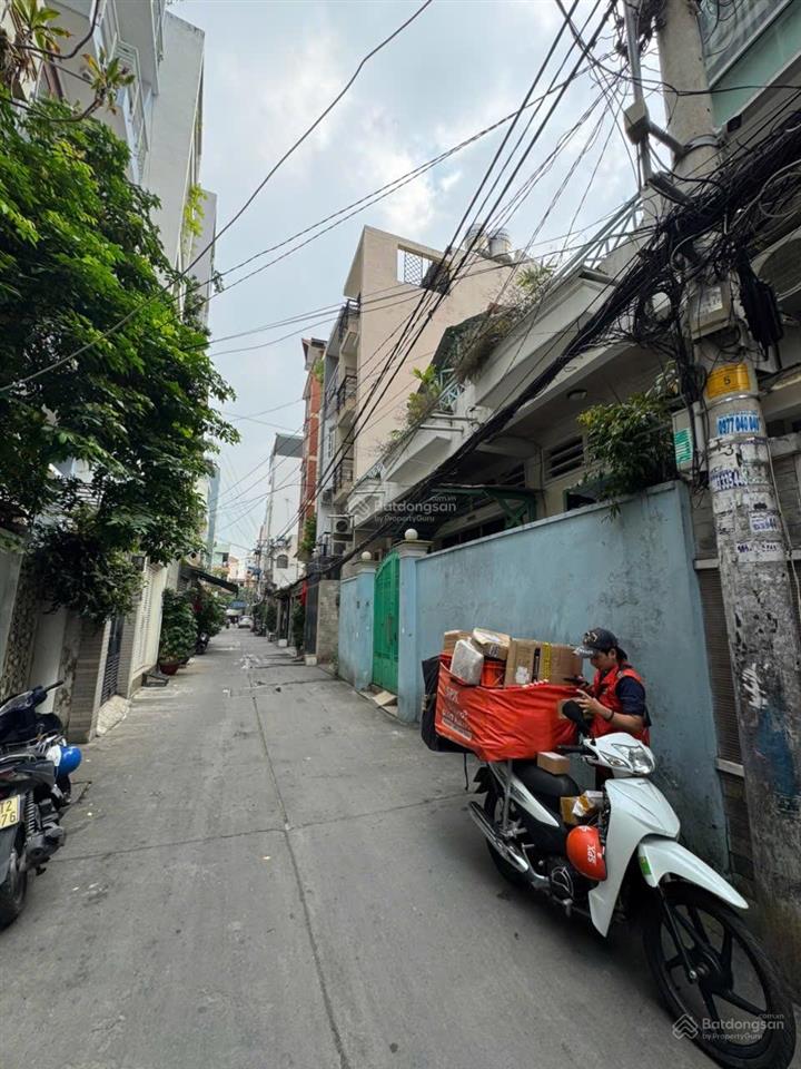 Hẻm xe hơi thành thái q10 ngang 10m dài 12m giá chỉ 20,5tỷ gần siêu thị go