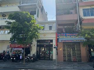 Mặt tiền trần đình xu q1 ngang 4,1m dài 16,5m 3 tầng giá 24,8 tỷ giáp ngay nguyễn trãi