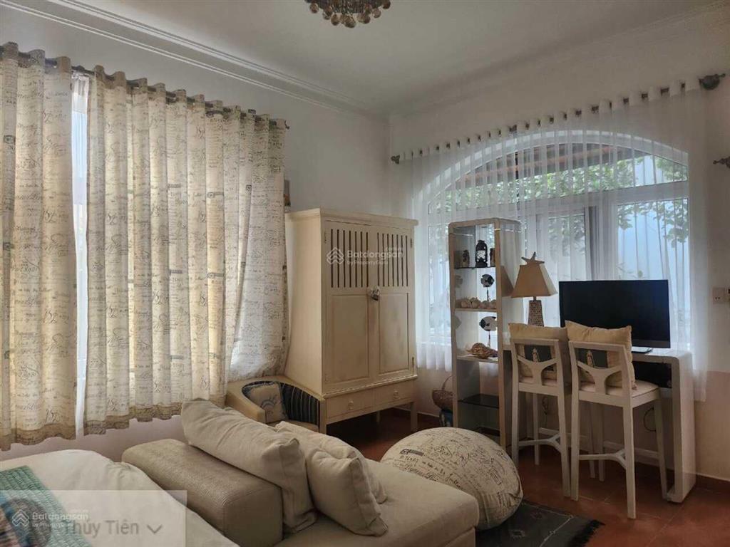 Giảm gần 10 tỷ! bán biệt thự nguyễn văn hưởng, thảo điền quận 2 có sân vườn dt 360m2, giá chỉ 52 tỷ