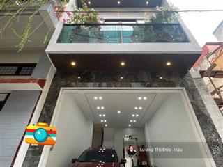 Bán nhà trung tâm bồ đề 7t long lanh thang máy nội thất hiện đại ô tô hàng xóm quan chức  13,x tỷ