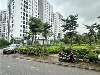 Phân lô  vỉa hè  ô tô tránh view công viên vườn hoa.
bán mảnh đất vô cùng đẹp tại sài đồng.