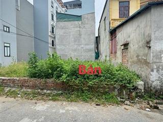 Chính chủ cần bán nhanh mảnh đất đẹp long biên diện tích 65m, mặt tiền rộng 5m vuông vắn.