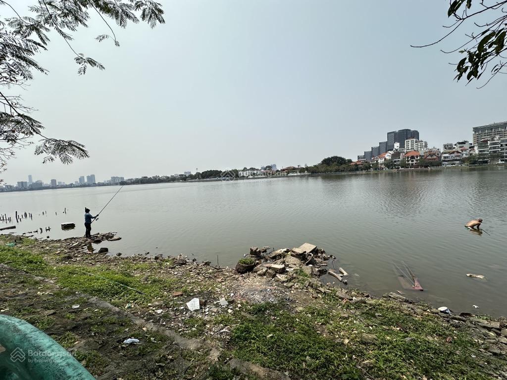 Bán mảnh đất vàng mặt phố vip quảng khánh tây hồ còn sót lại 344m2, mt 12m lô góc siêu hiếm