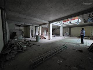 Bán tòa nhà 9tầng, 290m2 mt 16m  siêu phẩm víp cầu giấy  mặt tiền quyền lực