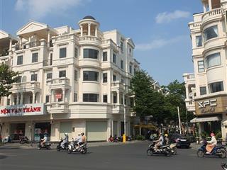 Cho thuê nhà phố cityland park hills mặt tiền đường số 3 (30m) có thang máy, đầy đủ máy lạnh ạ