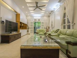 Cần bán biệt thự siêu vip kđt mới cầu giấy  gần công viên  270m giá 72tỷ