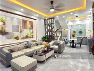 Bán nhà phú diễn đẹp lung linh 35m giá 6.5tỷ xách vali về ở ngay.