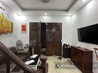 Bán nhà hoàng quốc việt 80m² giá 17.5 tỷ  2 mặt ngõ ô tô, đất tặng nhà