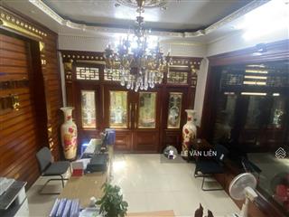 Bán nhà hoàng quốc việt 58m² 5 tầng mặt tiền 7m giá 16.8 tỷ  lô góc, ô tô đỗ cửa