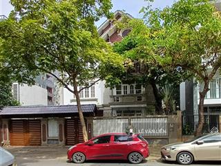 Bán biệt thự song lập kđt dịch vọng 310m², gần công viên cầu giấy, 5 tầng thang máy, giá 90 tỷ