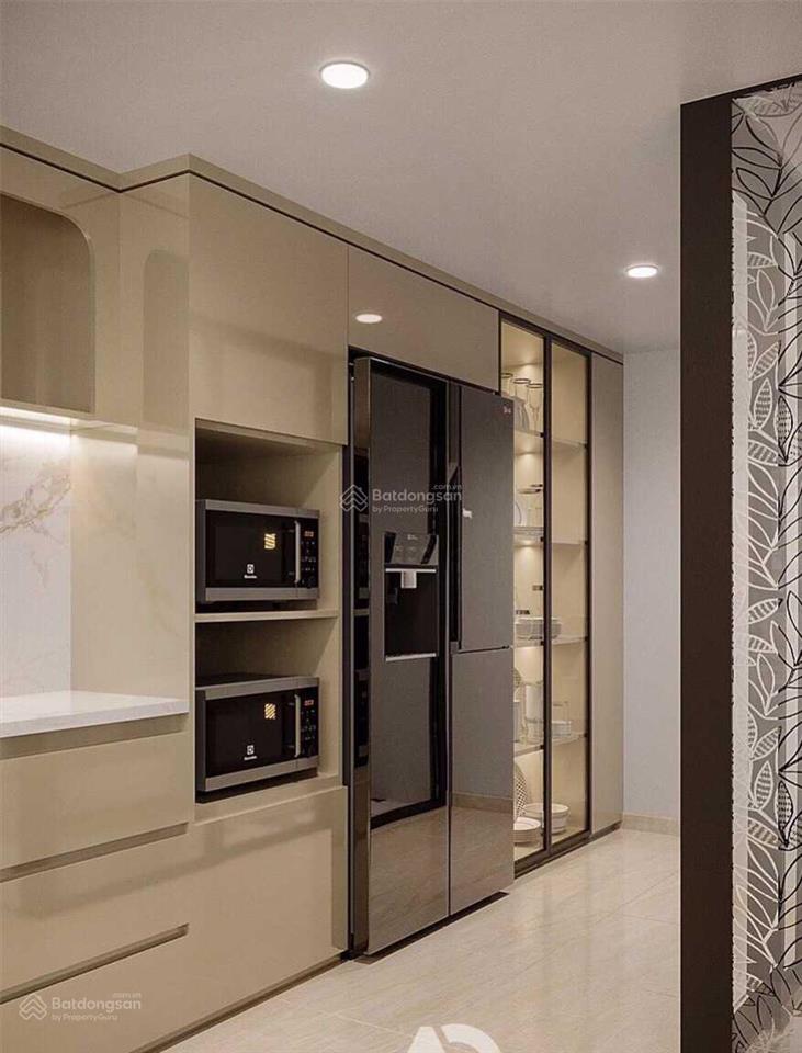 Nhà mới đẹp hẻm 10m (2 xe tải né nhau) đường lê văn sỹ, q. 3. dt 4,5x9,6m, 5 tầng. giá 9,6 tỷ