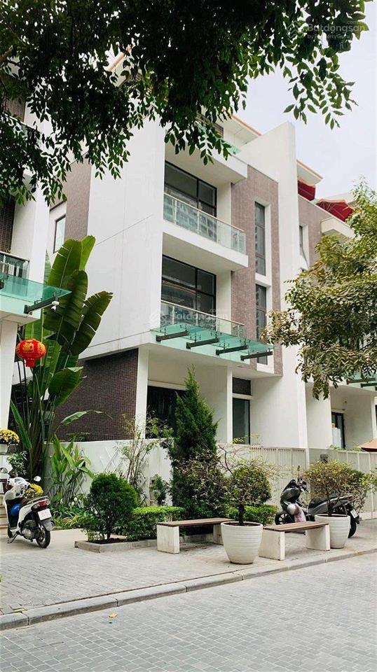 Biệt thự imperia căn duy nhất cần bán 165m 5 tầng mt9m vị trí đẹp nhất dự án