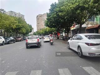 Nhà phố giảng võ căn góc 250m mặt tiền 18m gần hồ giảng võ ở lý tưởng đầu tư tốt