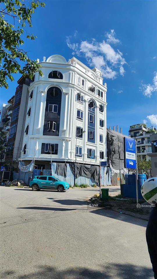 Căn góc phố nguyễn xiển 169m2, 6 tầng đẹp nhất phố đường rộng 15m kinh doanh siêu đỉnh