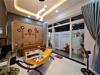 Bán nhà hxh thạnh lộc 38 q12, 8x8m, tặng nội thất 4.25 tỷ tl