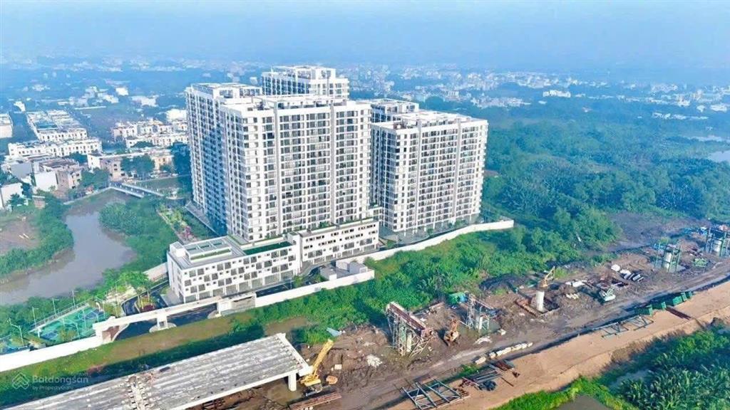 Bán cc 3pn, 3wc tại vành đai 3, 4 tỷ, 95m2, q9, hcm  chính chủ, tốt