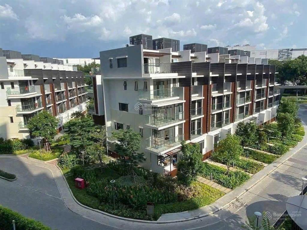 (celadon city)  the glen mua trực tiếp cđt  tk 5pn + 7wc + 7 ban công  dt 299 m2  ck hấp dẫn