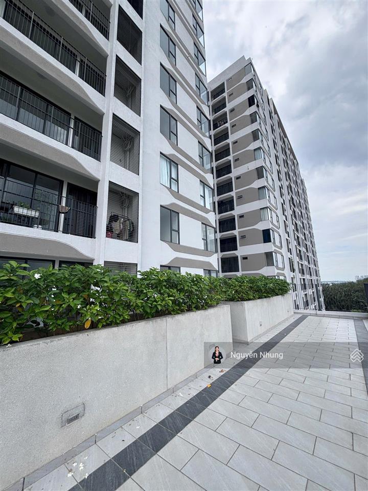 Chủ gửi bán căn sân vườn 2pn, 2wc, giá ưu đãi 4 tỷ, 70m2 tại trường lưu, p long trường, q9, hcm