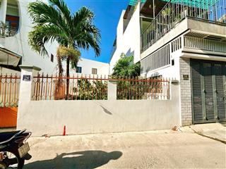 Bán lô đất tttp đường số 1 khu máy nước phường tân tiến dt 80,9 m2 ngang 4,2m giá 4,8 tỷ